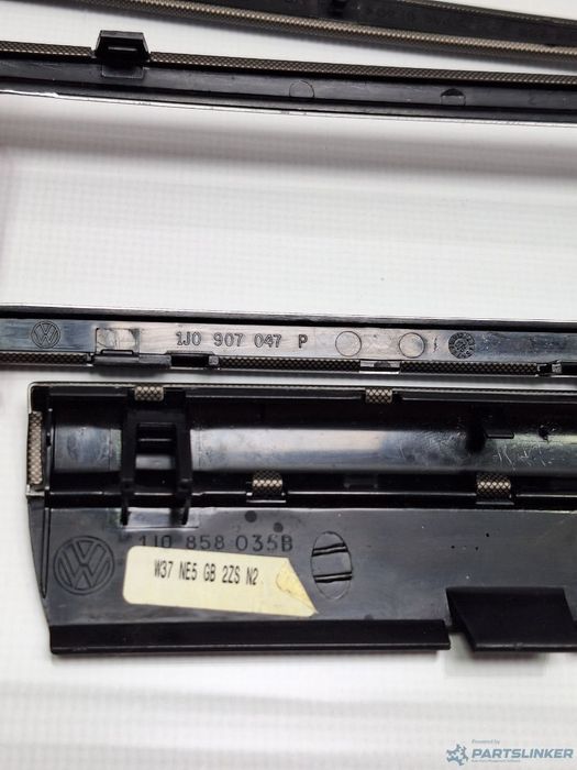 Treemuri plansa bord VOLKSWAGEN BORA (1J2) [ 1998 - 2013 ] TDI (AGR, ALH) 66KW|90HP OEM 1J0858035B , 1J0907047P