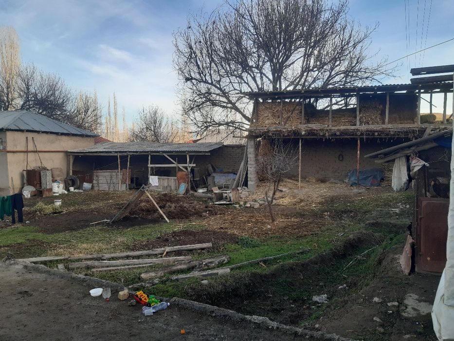 Земелный участок