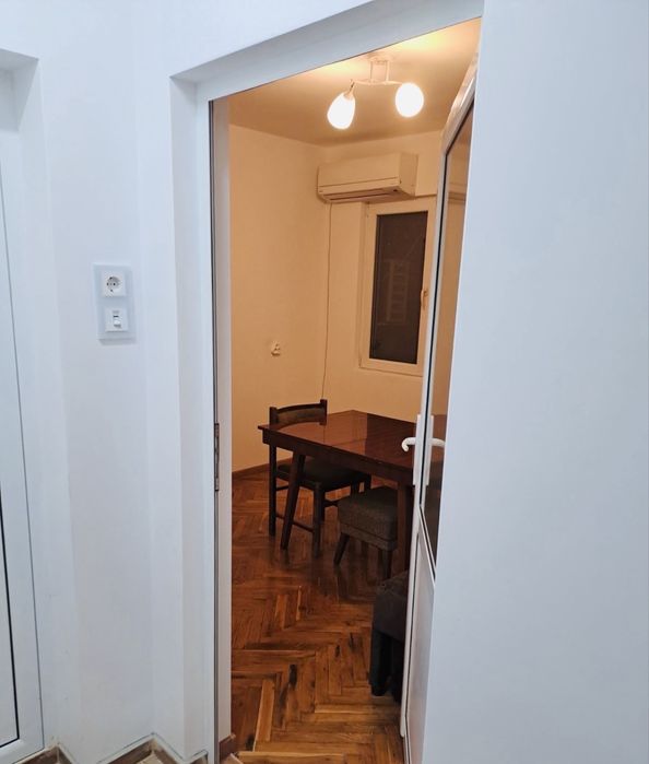 Дава се под наем Двустаен апартамент в Шумен, Макак - 50 кв.м за 280.5 € - Снимка #1