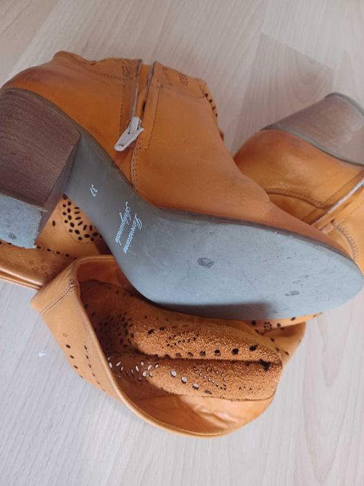 Боти естествена кожа