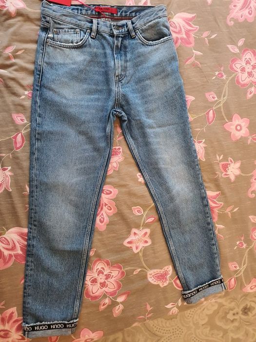 Blugi Hugo Boss originali nr 30