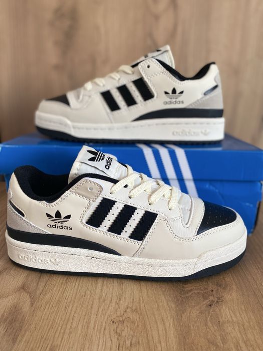 Adidas Forum Low