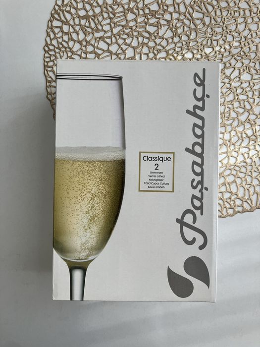 Набор фужеров для игристого