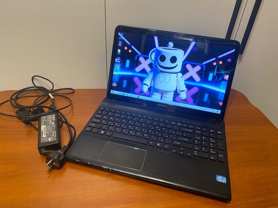 Качественный Sony Vaio intel i3/OZU 8GB/SSD