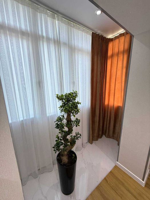 Ц-1 ! 1 ком. перед. в 2 ком. с евроремонтом в центре города Эко парк