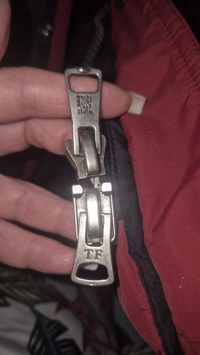 Продаётся куртка Зима