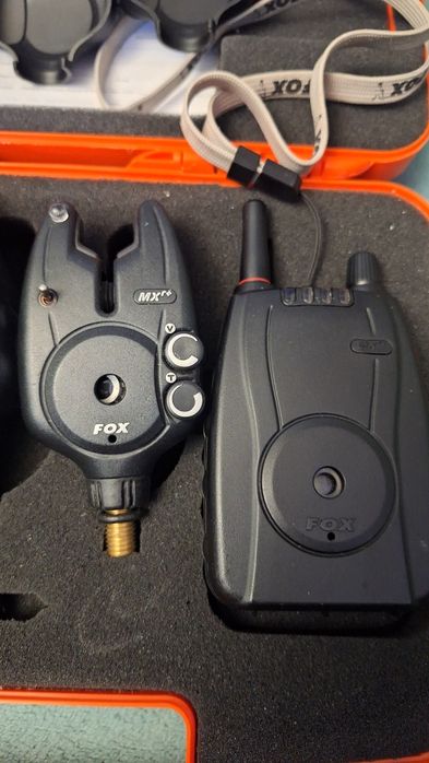 Delphin Bomber Spod,Fox mxr+