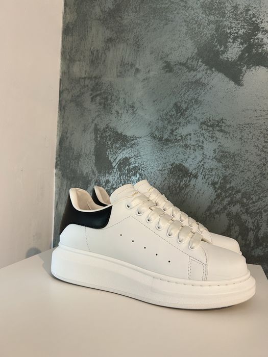 Alexander Mcqueen