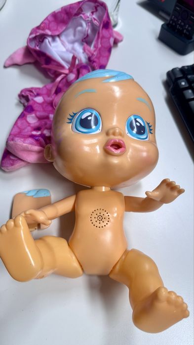 Cry babies, Кукла, Плачещо бебенце