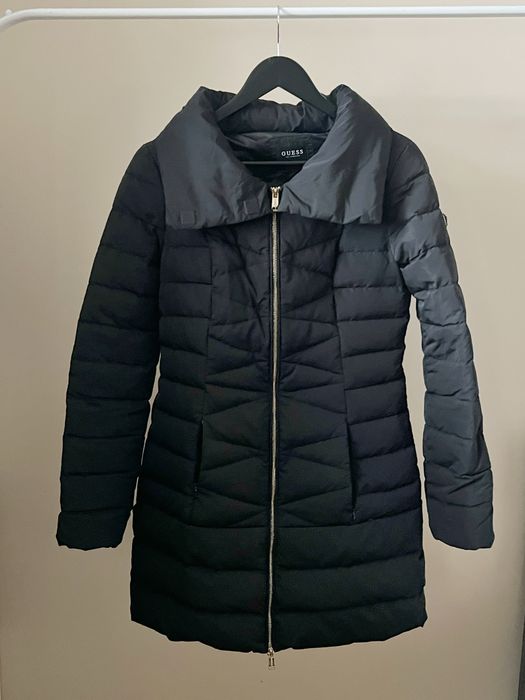 дамско зимно яке Guess