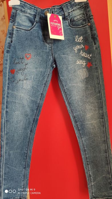 Джинсы детские новые привозные 128 размер