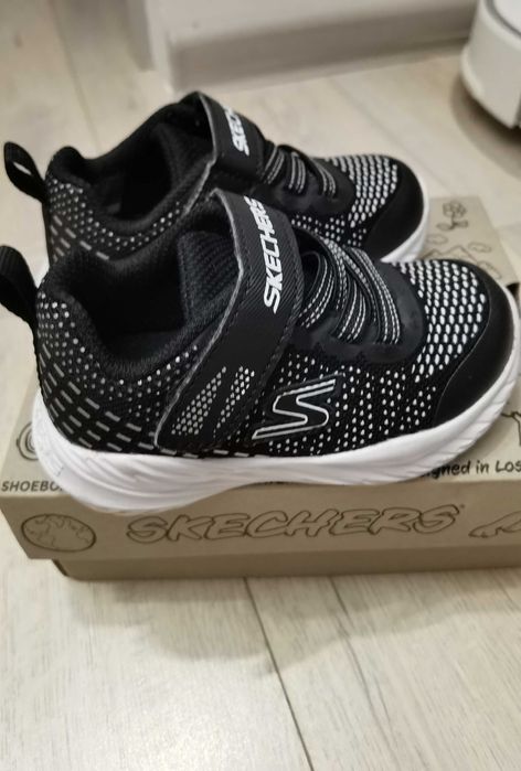 Детские кроссовки Skechers