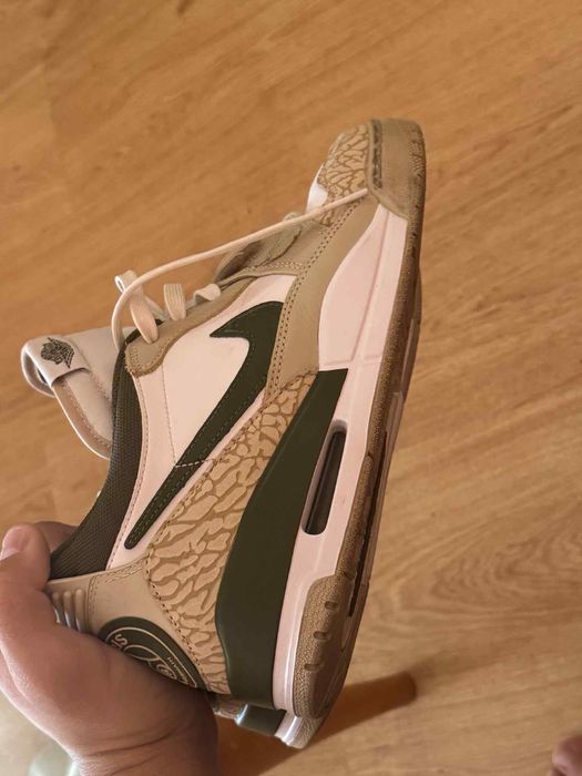 Нови оригинални Марaтонки 42 номер