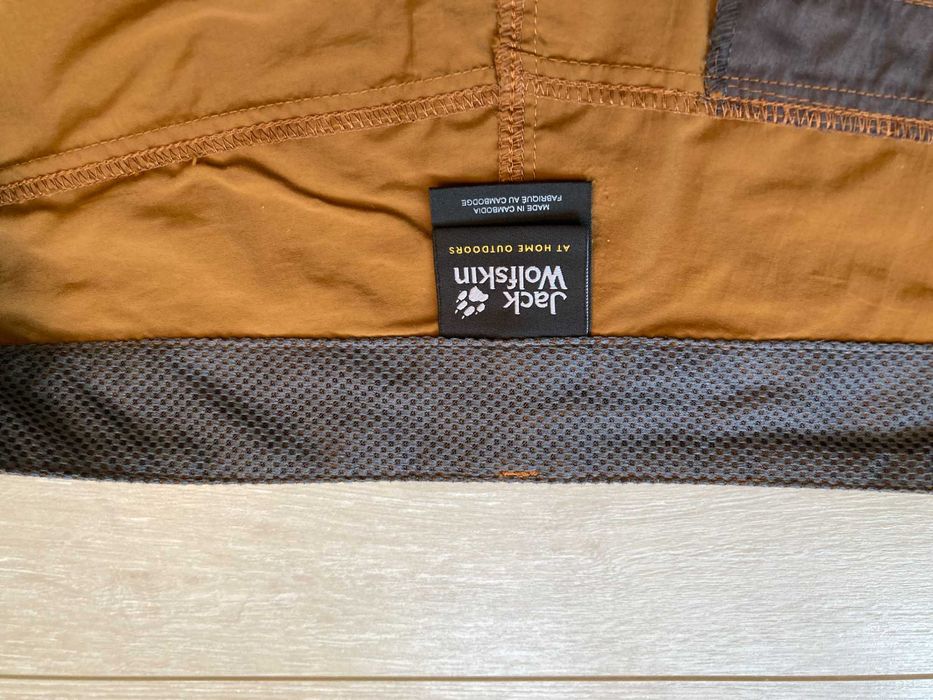 Jack Wolfskin Desert Valley UV Shield мъжки къси панталони къс панталон размер XXL / 58