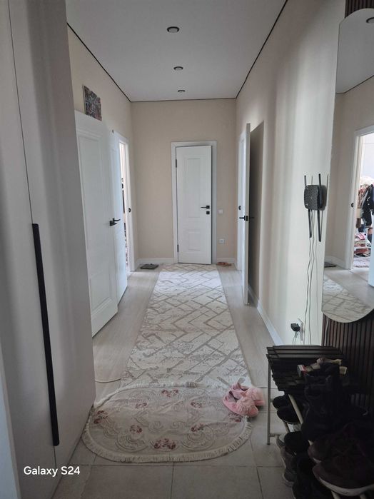 Продам 2х ком квартира