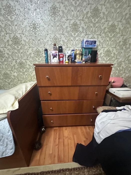 Тумбочка………………….