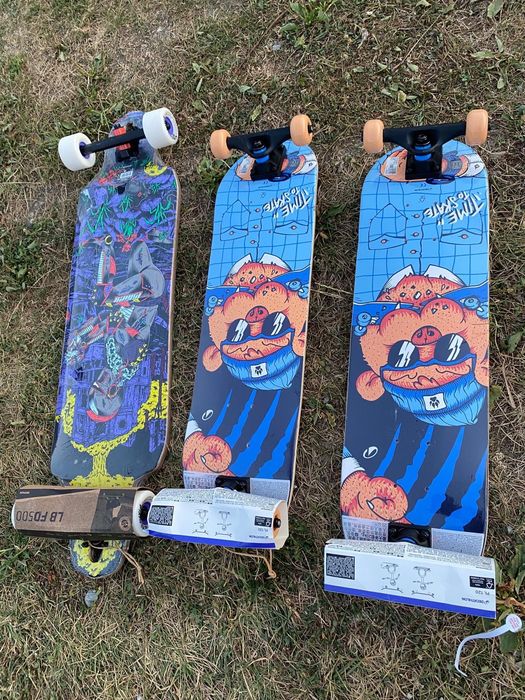 Vând Skateboard/ longboard