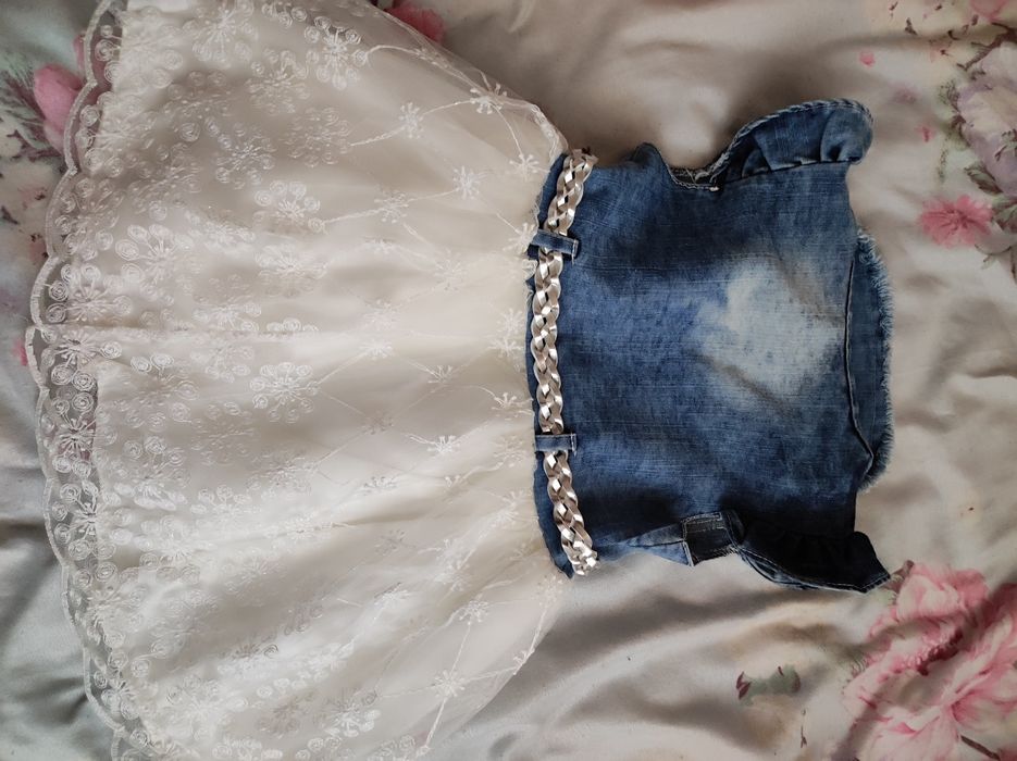 Продам платье на девочку