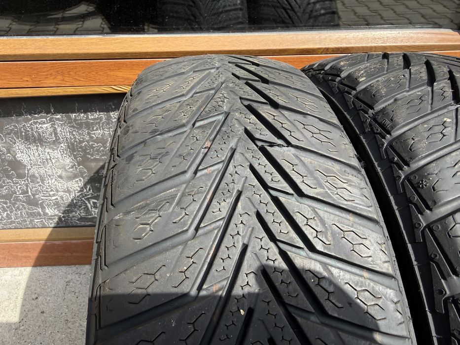 2бр. Зимни Гуми 165/65R/15 -CONTINENTAL- DOT:2709 *20€ за 2бр.*