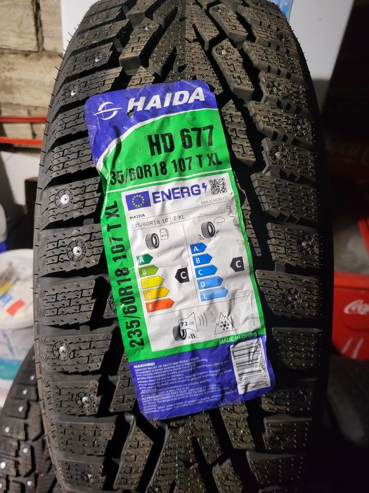 Продам зимние шины R18