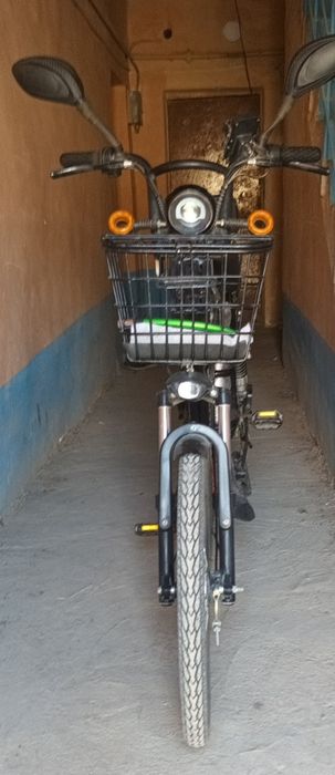 Elektor velosiped sotiladi