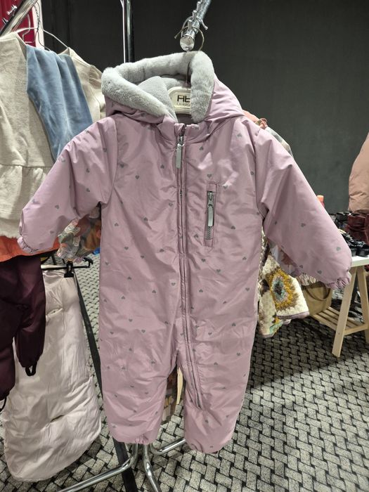 Costum iarna,  marimea 92 , ca nou, impermeabil