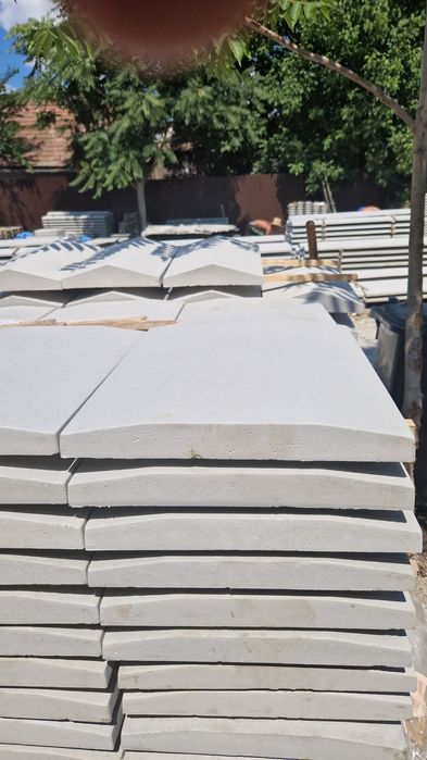 Capace de gard coame palarii borduri dale pavaj