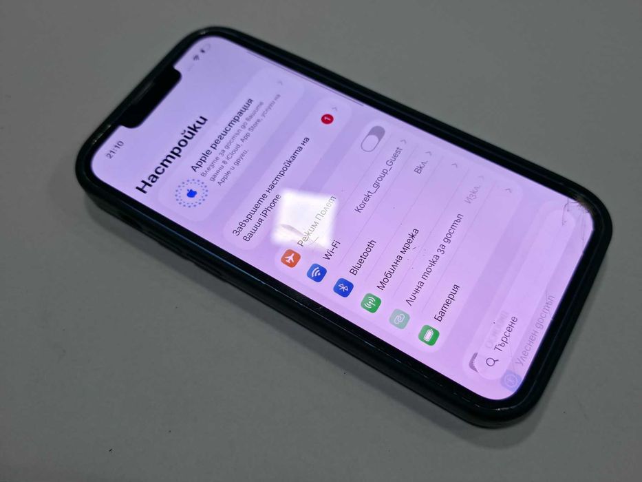 Apple iPhone 13 128GB лошо външно състояние