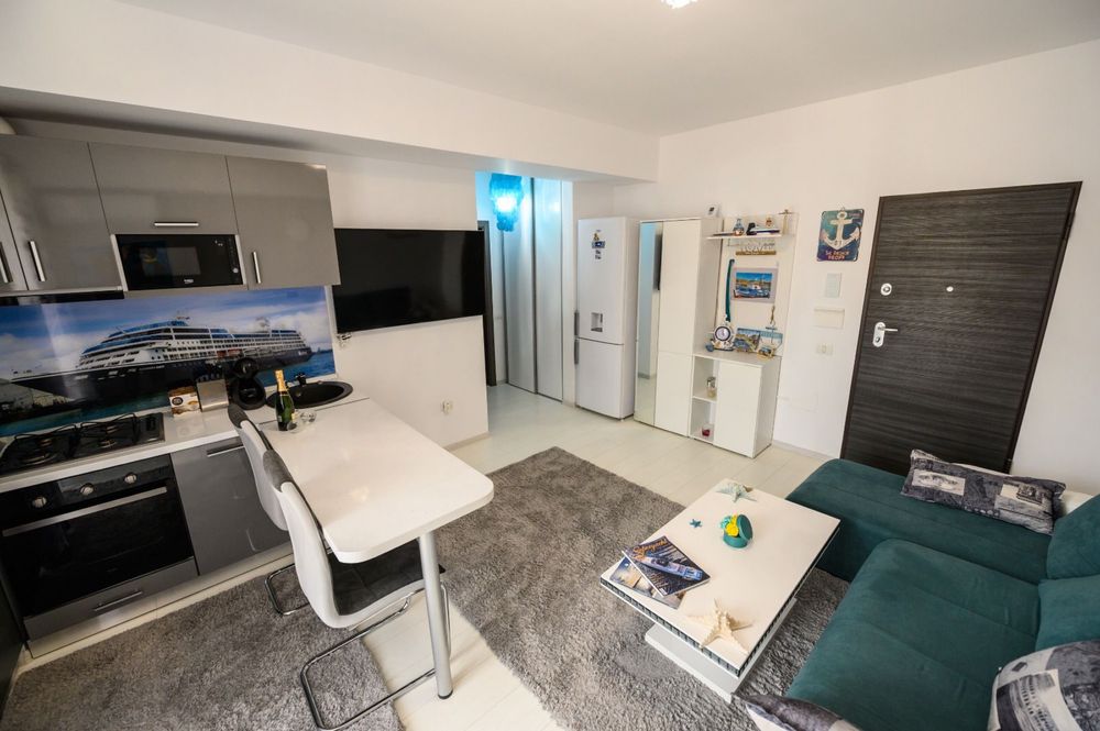 Apartament Building Stefan
