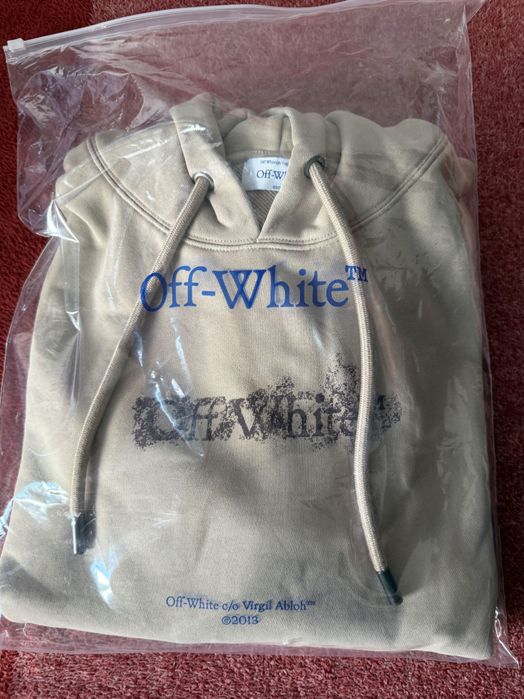 Суичър Off white Чисто нов!