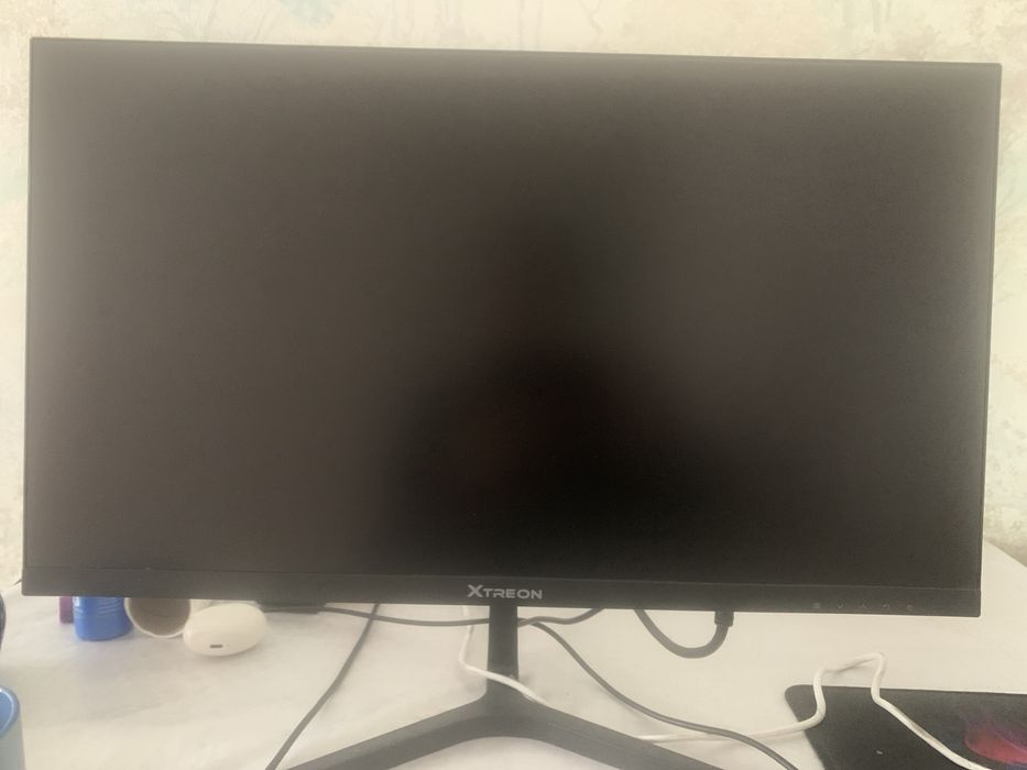 Монитор Xtreon 100 герц