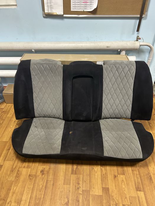 Салон BMW E34 перед зад