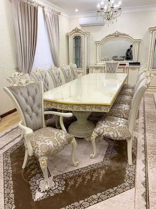 ЦЕХ дан Хуррам  стуллари.