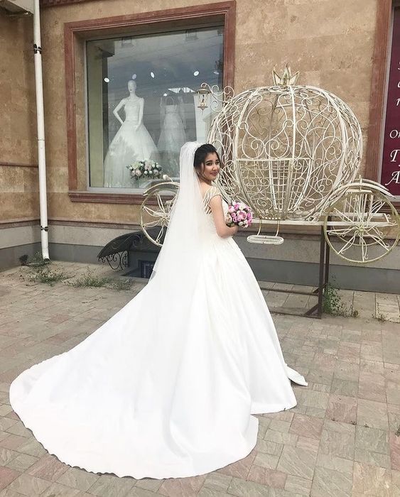 Новое свадебное платье