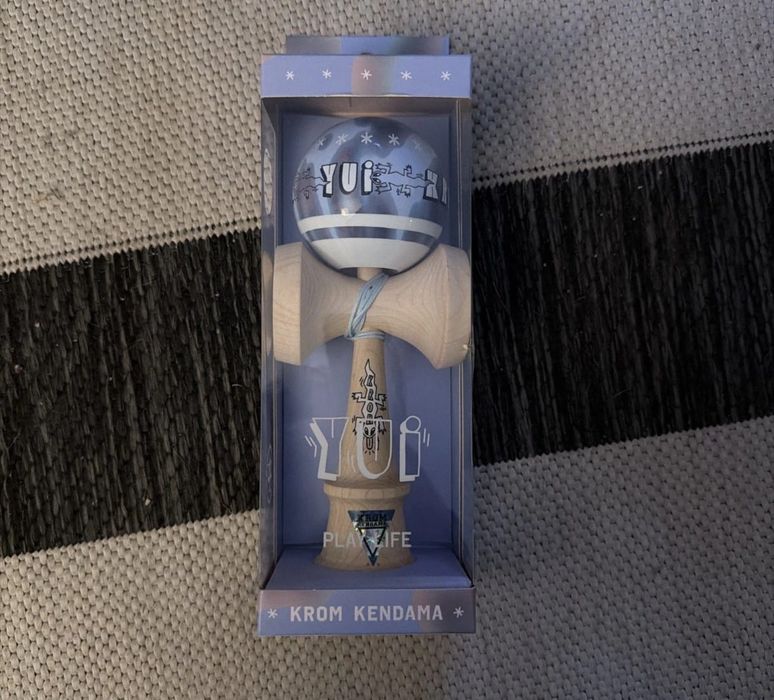 Kendama Krom Yui