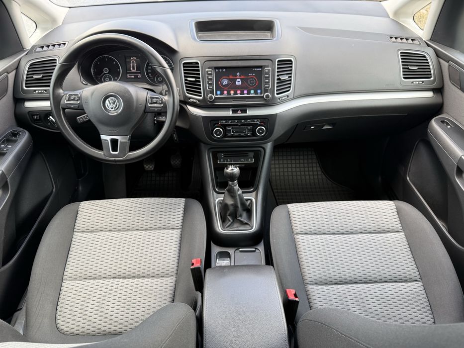 VW Sharan 2.0 TDI / LED / NAVI