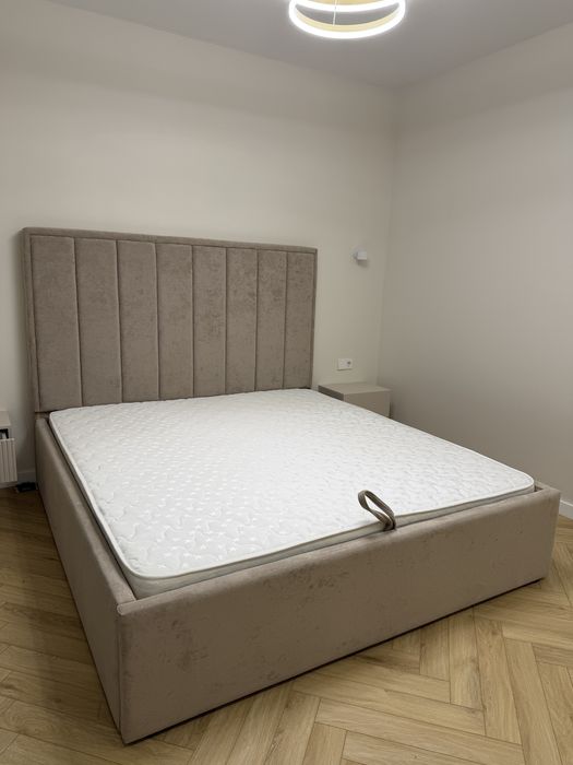 Кровать новая с матрасом