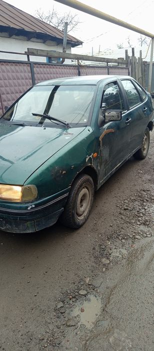 Фольксваген Поло 1996 год