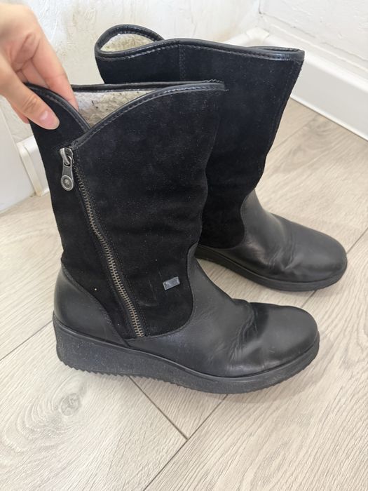 Продам Зимние сапоги