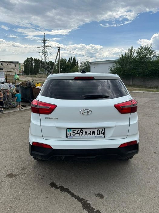 Продам машину хендай крета 2019