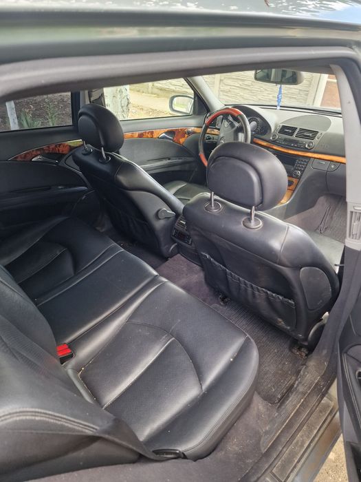 MERCEDES-BENZ E-Class 2005 — imagine 4