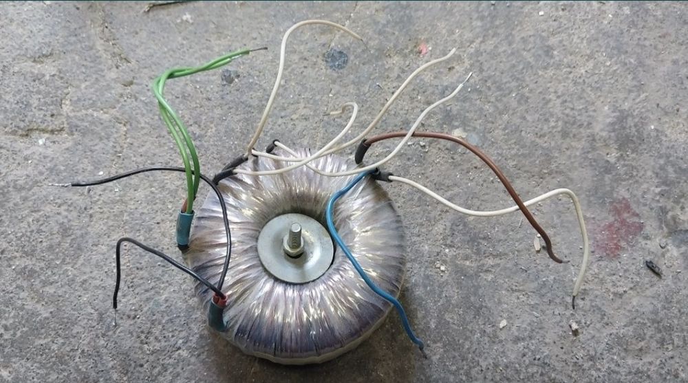 Блоки питания трансформаторы 24в 12в 9в