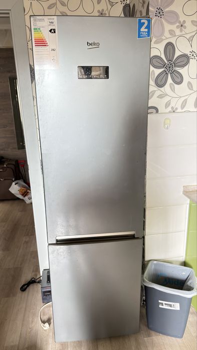 Холодильник beko