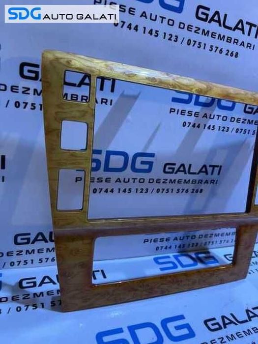 Rama Ornament Grila Mahon Climatronic CD Player Navigatie Skoda Superb 1 2002 - 2008 Cod 3U0858069H