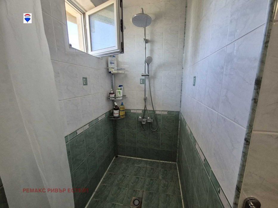 Продава се Къща в Кубрат - 222 кв.м за 577 €/кв.м - Снимка #14