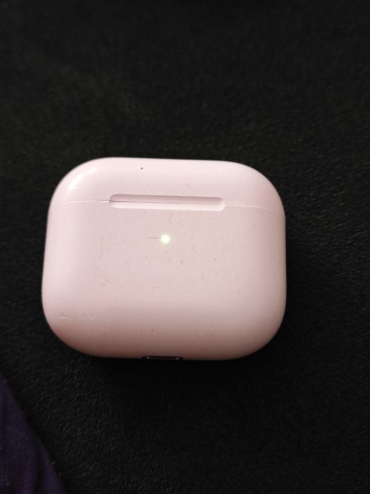 Наушники Airpods