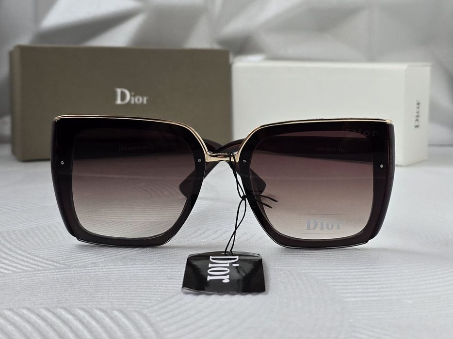 Дамски слънчеви очила квадратни