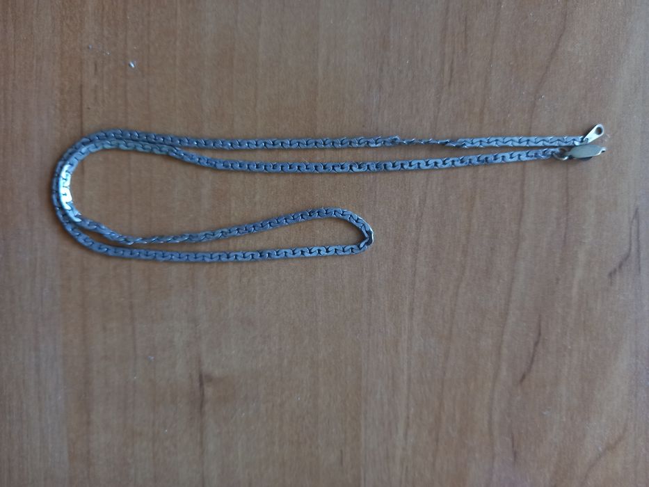 Колие с обеци на клипси