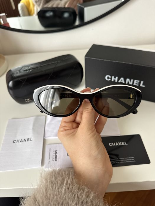 Овални Очила CHANEL