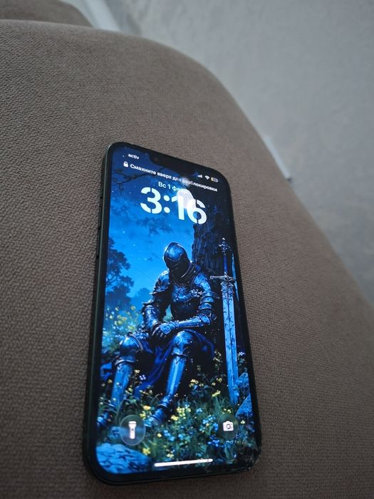 Продам iphone 13 128gb